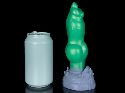 Damien - Medium - Medium Firmness - Suction Cup Base